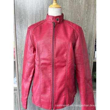 Chaqueta de cuero para mujer personalizada